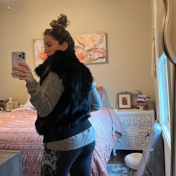 Real Fox Fur Vest from Bloomingdales (USED) - Picture 6 of 6